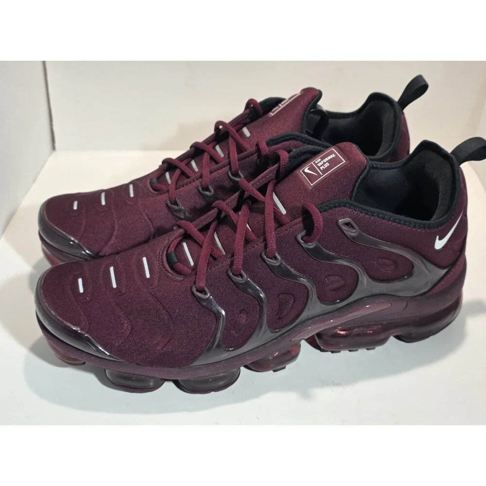 NIKE AIR VAPORMAX PLUS NIGHT MAROON Maroon Size 14 FN6850 681